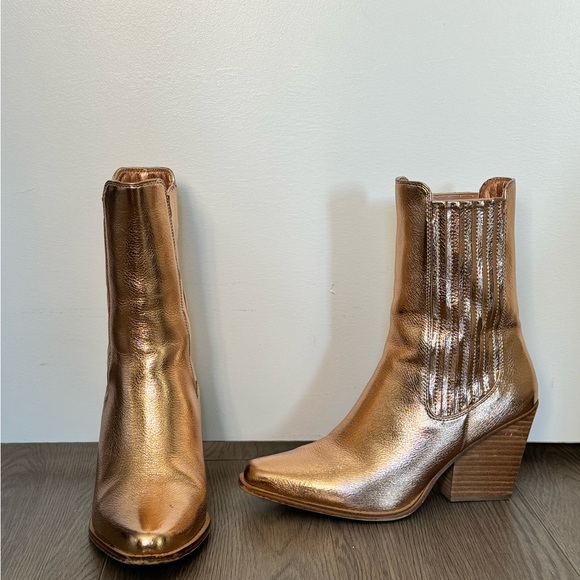 Chinese Laundry Gold Cali Casual Boot - Picture 4 of 7